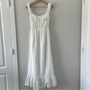 Elegant White Maxi Dress